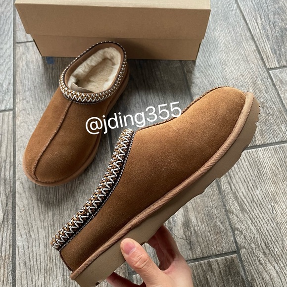 SZ 5 Brand New UGG Big Kids Tasman Slipper Chestnut - Picture 4 of 7